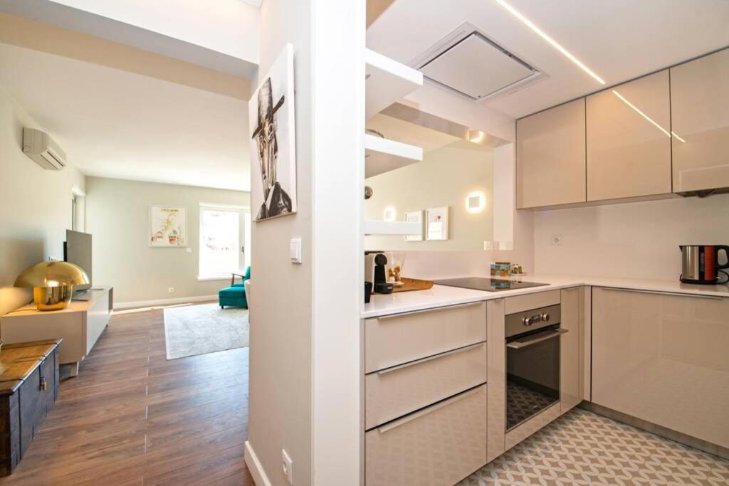 Av. Da Liberdade Comfortable Apt With Balcony Lisboa Ngoại thất bức ảnh